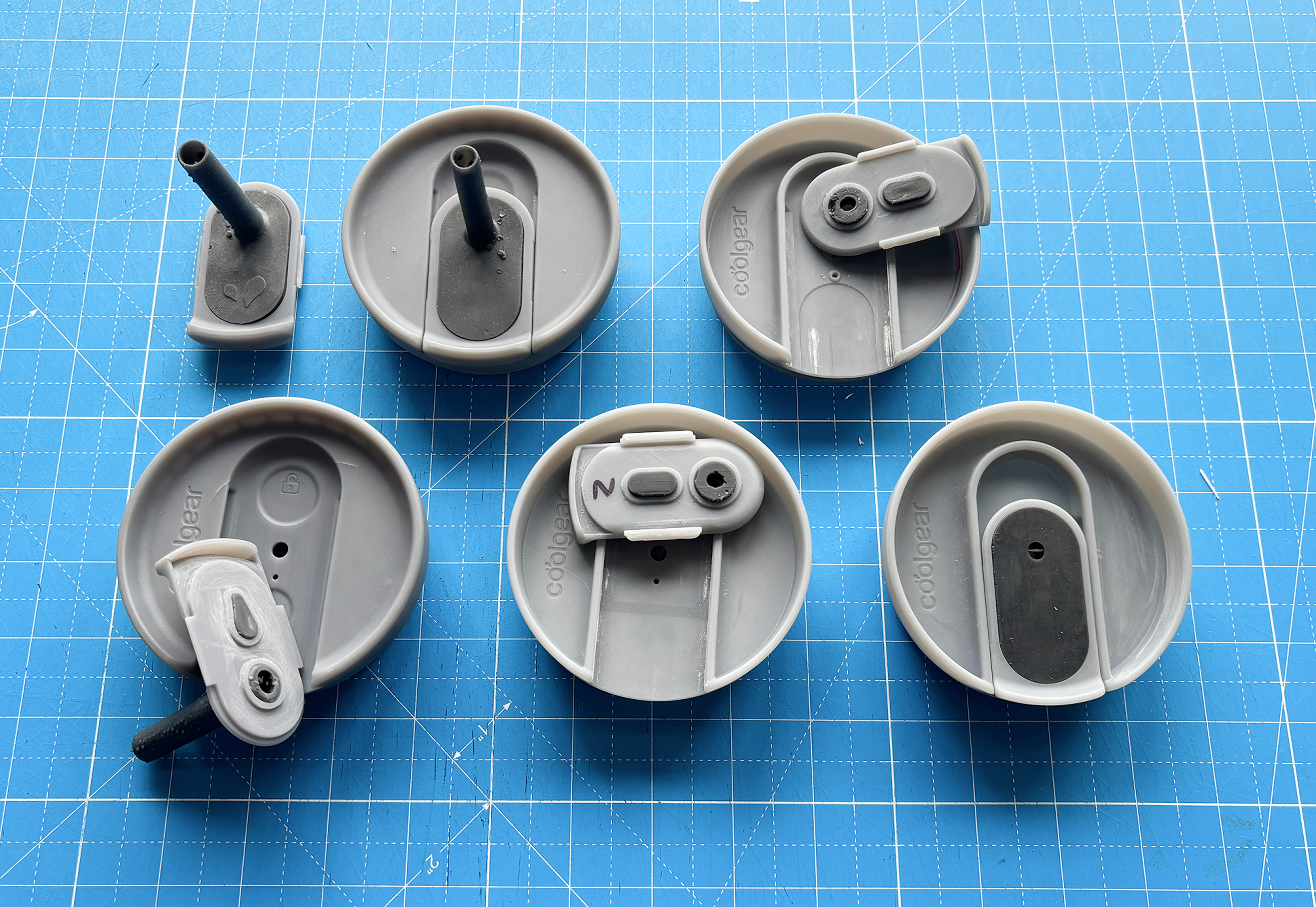 Toggle Tumbler lid components
